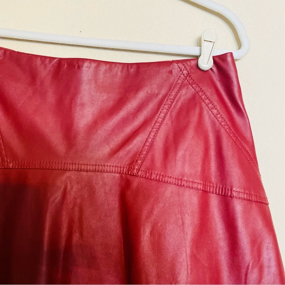 BCBG MaxAzria Camber A-line Faux Leather Skirt in Merlot Size Medium - Picture 5 of 16